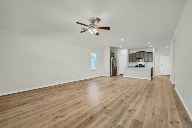 804 Honey Maple Street, Princeton, TX 75407