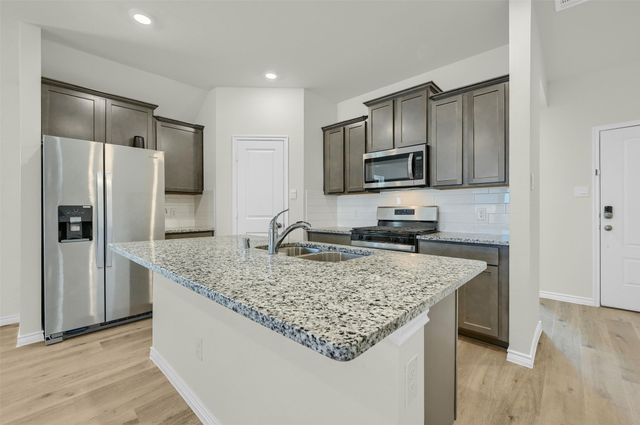 804 Honey Maple Street, Princeton, TX 75407