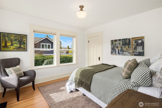 5113 47th Avenue NE, Seattle, WA 98105