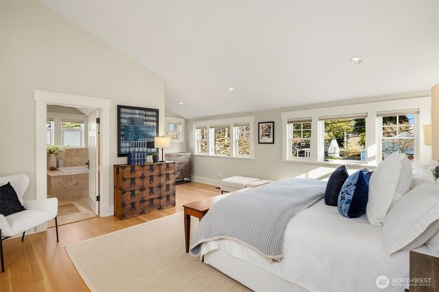 5113 47th Avenue NE, Seattle, WA 98105