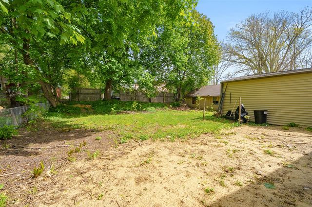 74 Seivour Avenue, Battle Creek, MI 49037
