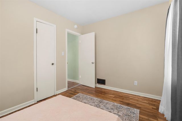 74 Seivour Avenue, Battle Creek, MI 49037
