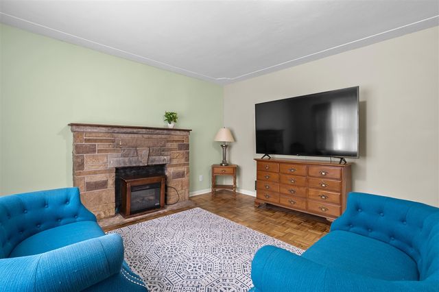 74 Seivour Avenue, Battle Creek, MI 49037