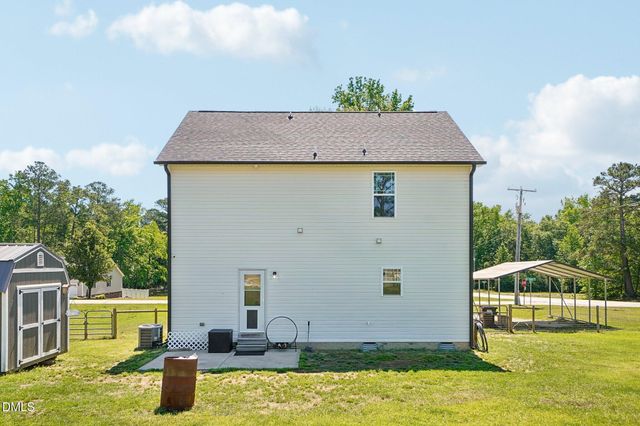 17 Fields Way, Coats, NC 27521