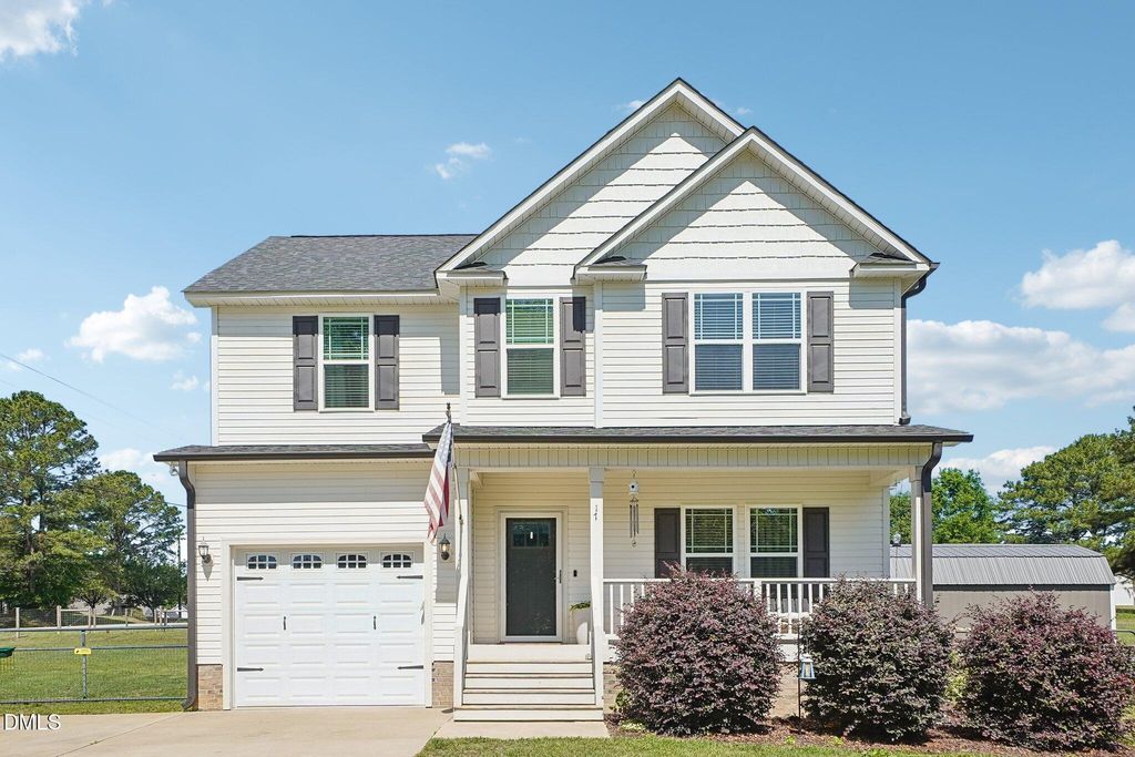 17 Fields Way, Coats, NC 27521