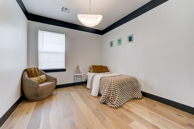 1524 NE Euclid Street, Oklahoma City, OK 73117