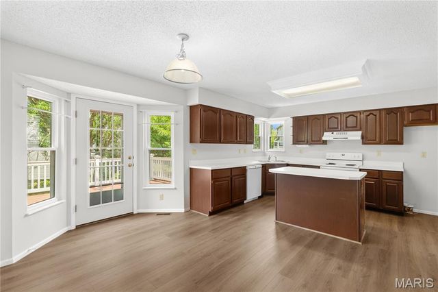 21 Dunmore Circle, O'fallon, MO 63368