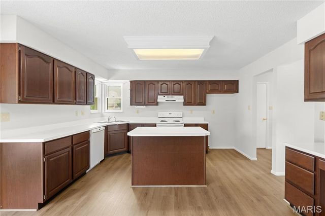 21 Dunmore Circle, O'fallon, MO 63368