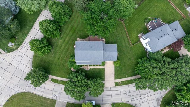 21 Dunmore Circle, O'fallon, MO 63368