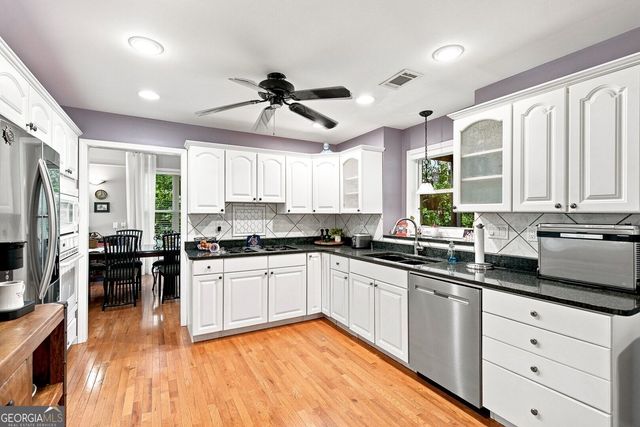 630 MISTFLOWER Drive, Acworth, GA 30102