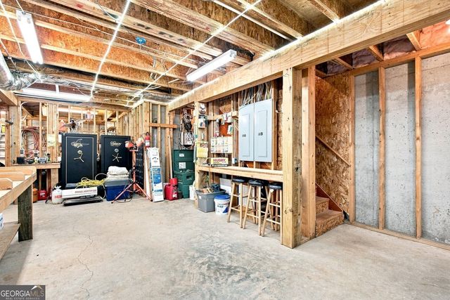 630 MISTFLOWER Drive, Acworth, GA 30102