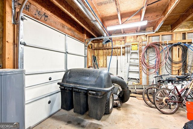 630 MISTFLOWER Drive, Acworth, GA 30102