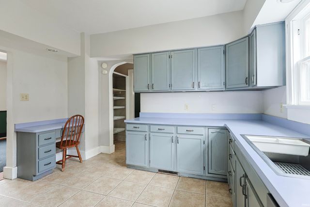 822 E Ewing Avenue, South Bend, IN 46613