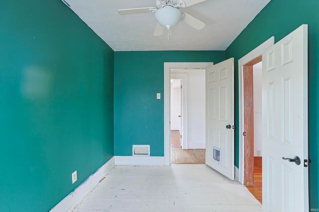 822 E Ewing Avenue, South Bend, IN 46613