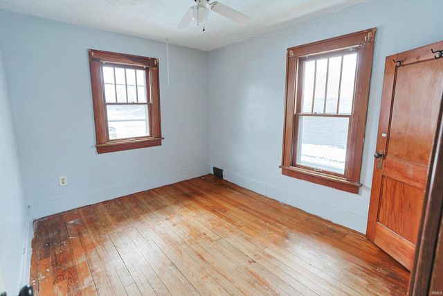 822 E Ewing Avenue, South Bend, IN 46613