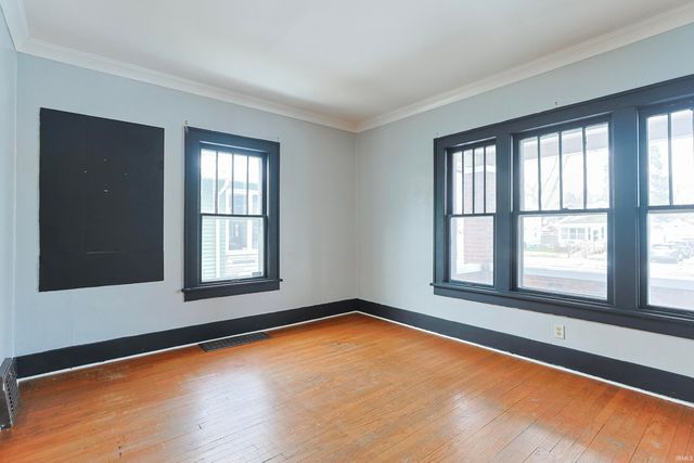 822 E Ewing Avenue, South Bend, IN 46613