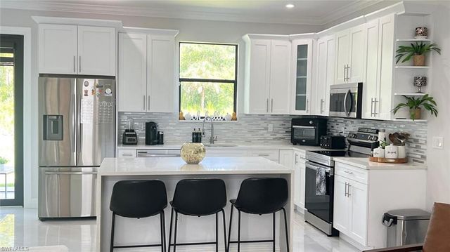 3459 27th AVE NE, Naples, FL 34120