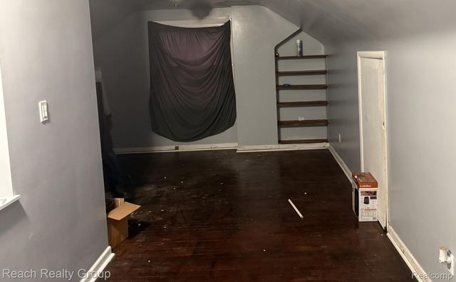 15015 Troester Street, Detroit, MI 48205