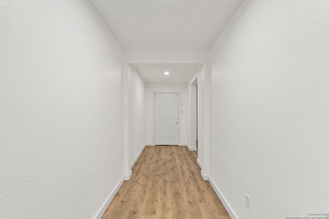 11005 Almond Wood, Live Oak, TX 78233