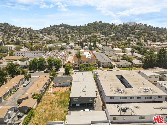 1001 E Acacia Avenue, Glendale, CA 91205