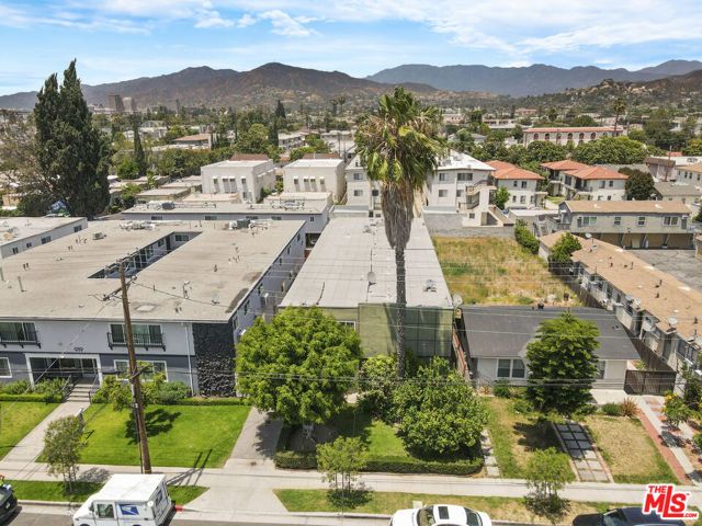 1001 E Acacia Avenue, Glendale, CA 91205