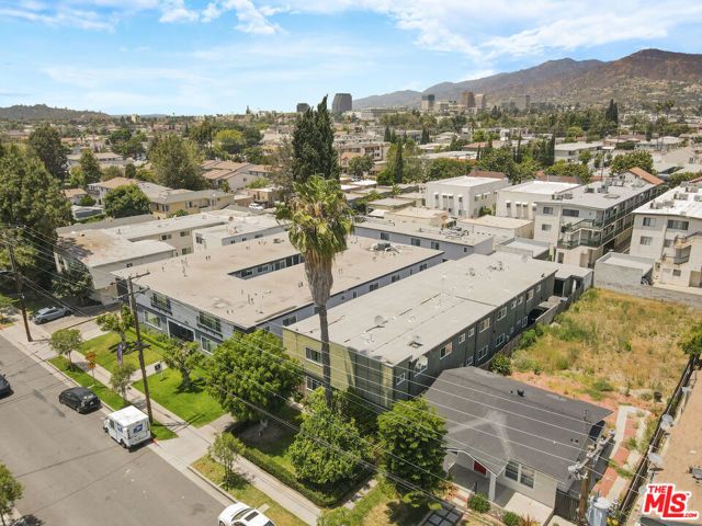 1001 E Acacia Avenue, Glendale, CA 91205