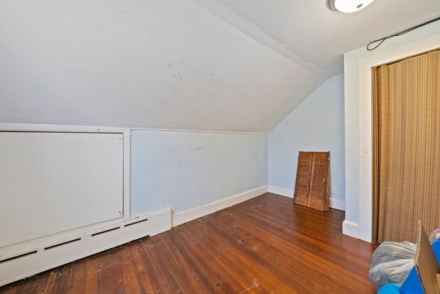 14 Foster St, Avon, MA 02322