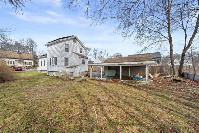 14 Foster St, Avon, MA 02322