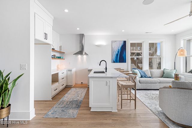 3503 Ocean Drive E, Emerald Isle, NC 28594