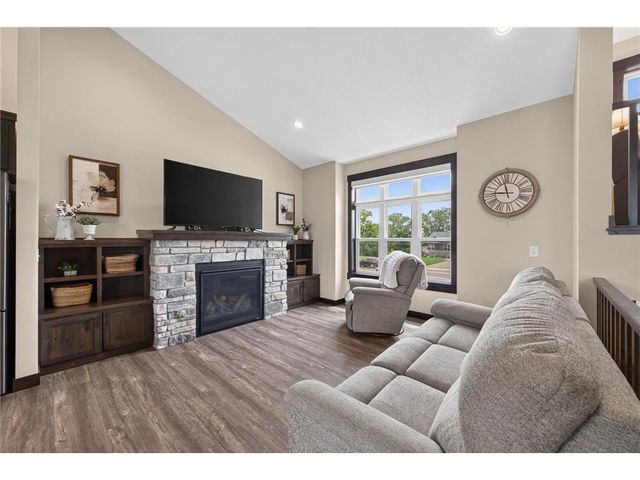 411 Westwood Drive, River Falls, WI 54022