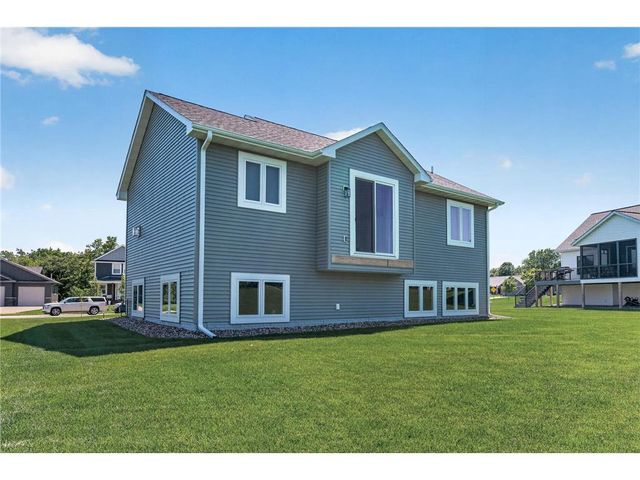 411 Westwood Drive, River Falls, WI 54022