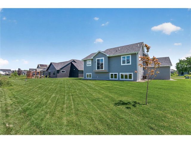 411 Westwood Drive, River Falls, WI 54022