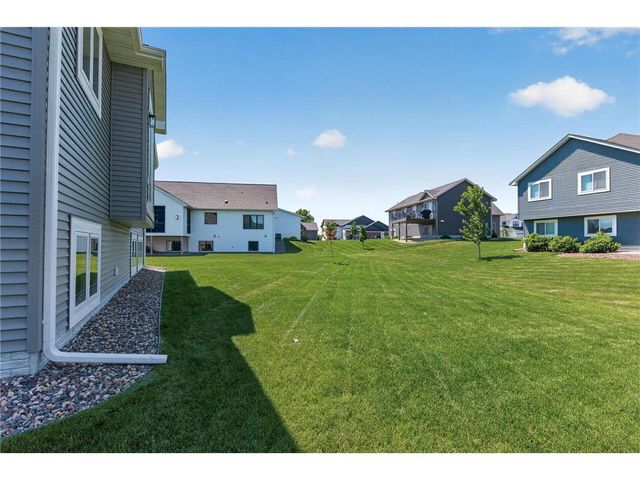 411 Westwood Drive, River Falls, WI 54022