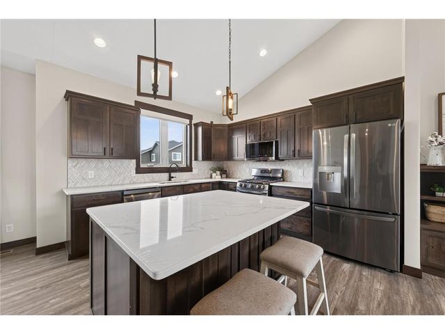 411 Westwood Drive, River Falls, WI 54022