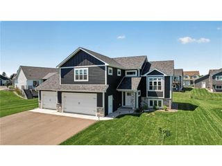 411 Westwood Drive, River Falls, WI 54022