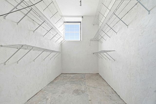 215 Harvard St 13, Medford, MA 02155