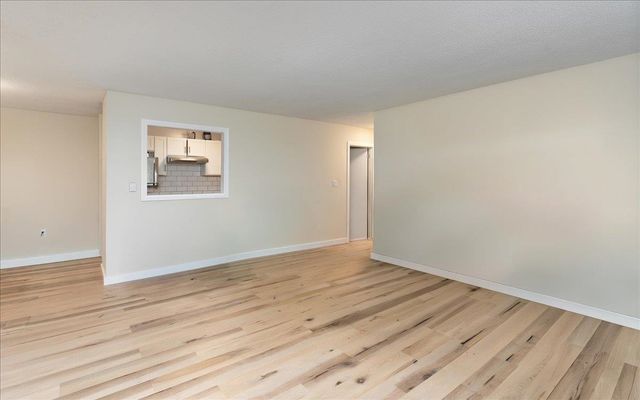 440 North Ave Apt 41, Haverhill, MA 01830