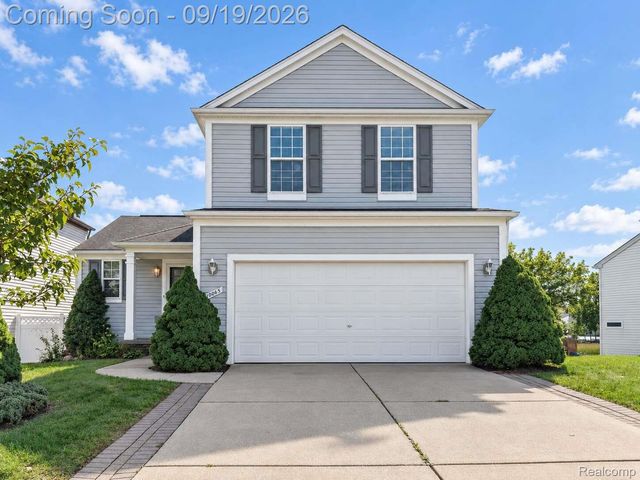 10065 Edgewater Trail, Grand Blanc Charter Township, MI 48442