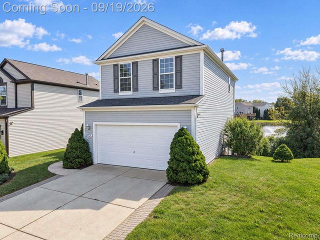 10065 Edgewater Trail, Grand Blanc Charter Township, MI 48442