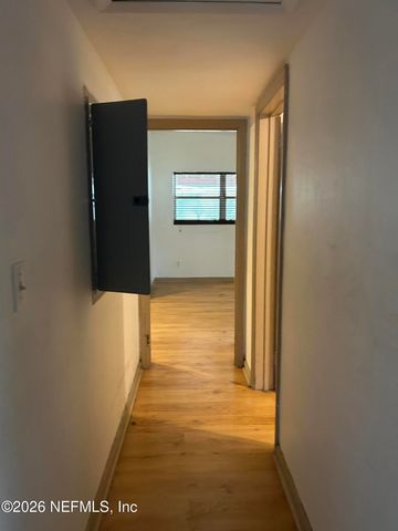 2916 BRACKRIDGE Boulevard E, Jacksonville, FL 32216