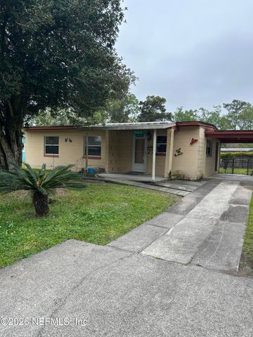 2916 BRACKRIDGE Boulevard E, Jacksonville, FL 32216