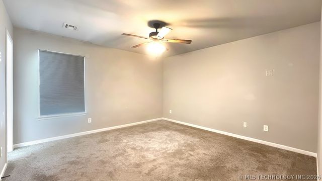 3233 S 217th East Avenue, Broken Arrow, OK 74014