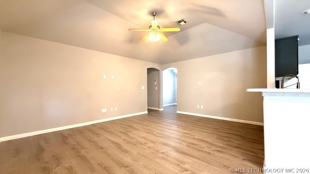 3233 S 217th East Avenue, Broken Arrow, OK 74014