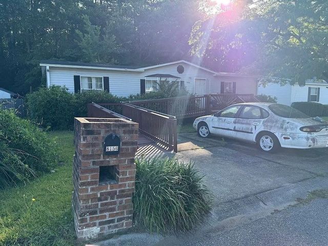 8156 Woodland Dr., Myrtle Beach, SC 29588
