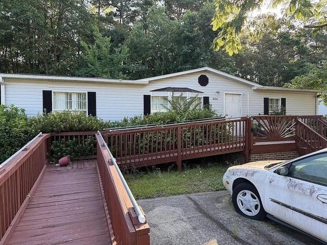 8156 Woodland Dr., Myrtle Beach, SC 29588