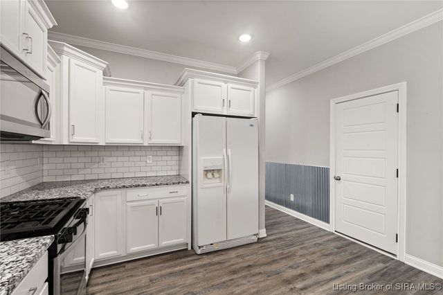 1477 Poplar Trace Way NW, Corydon, IN 47112