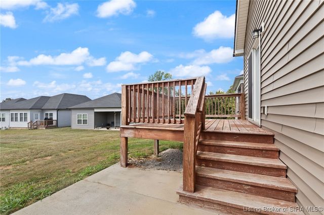 1477 Poplar Trace Way NW, Corydon, IN 47112