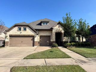 5207 Red Oak Valley Drive, Katy, TX 77494