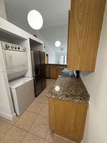 5763 Park Rd 5763, Dania Beach, FL 33312