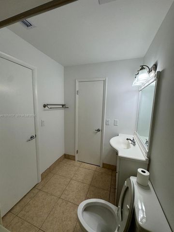 5763 Park Rd 5763, Dania Beach, FL 33312